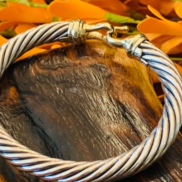 SOLD      David Yurman 18k Sterling 7mm Cable Bracelet - Picture 2 of 3